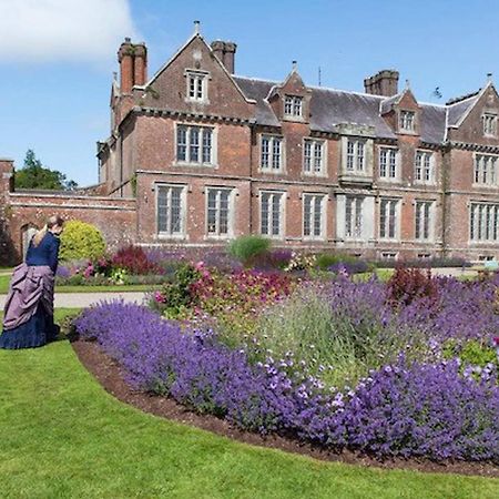 Mogue'S Cottage At Wells House & Gardens Wexford Exterior photo